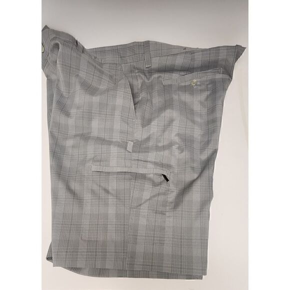 Greg Norman Men's Tasso Elba Tech Plaid Golf Shorts Size 40 Color Gray - Picture 6 of 9